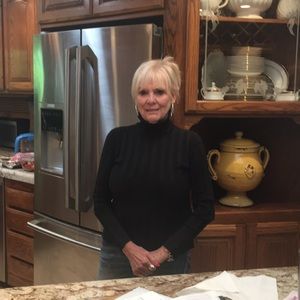 Meet your Posher, Rita